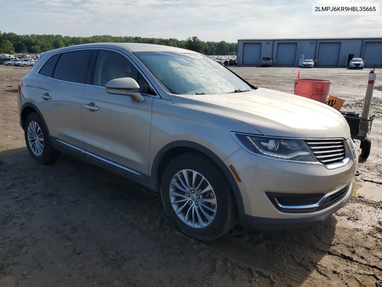 2017 Lincoln Mkx Select VIN: 2LMPJ6KR9HBL35665 Lot: 56164454