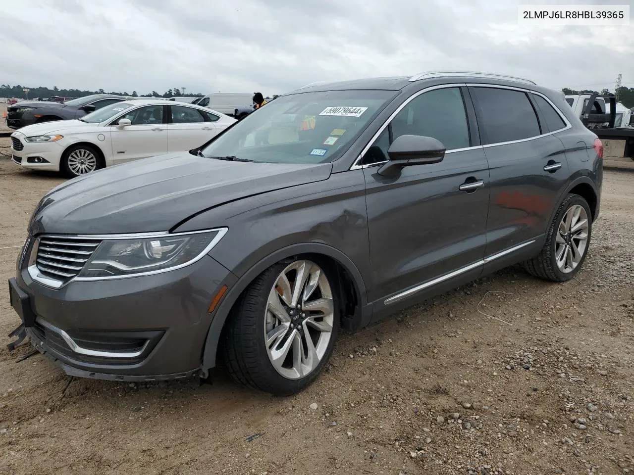 2LMPJ6LR8HBL39365 2017 Lincoln Mkx Reserve