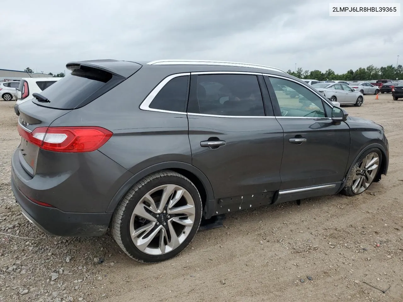 2LMPJ6LR8HBL39365 2017 Lincoln Mkx Reserve