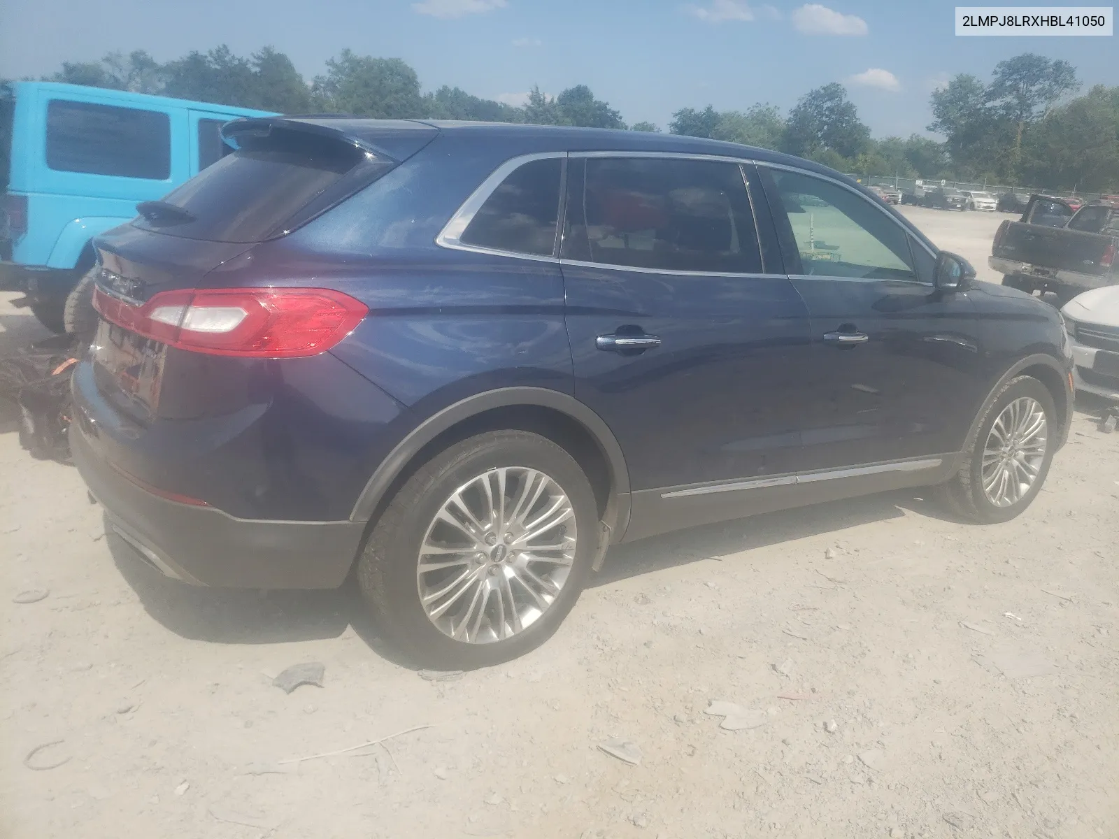 2LMPJ8LRXHBL41050 2017 Lincoln Mkx Reserve