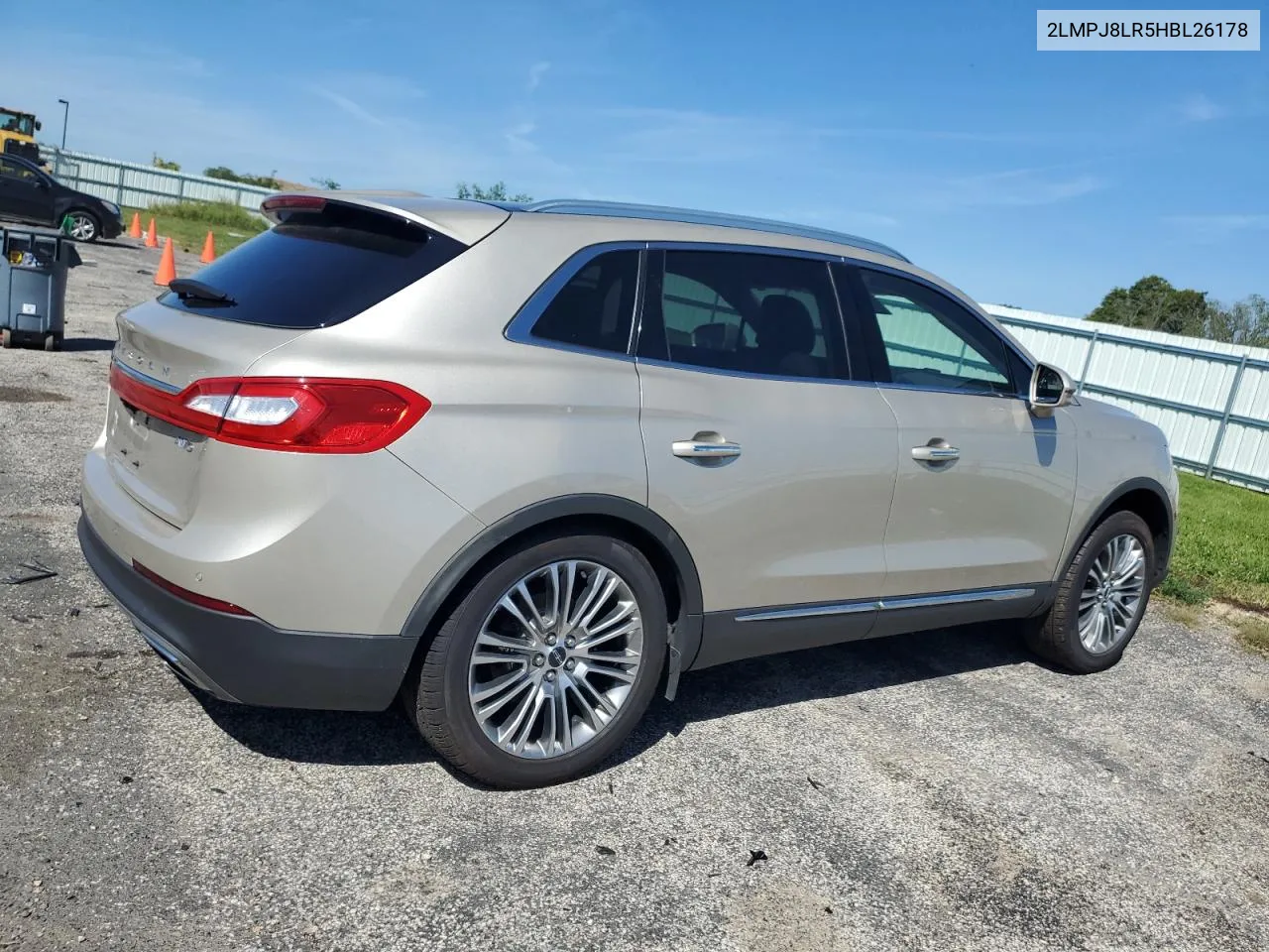 2017 Lincoln Mkx Reserve VIN: 2LMPJ8LR5HBL26178 Lot: 69669584