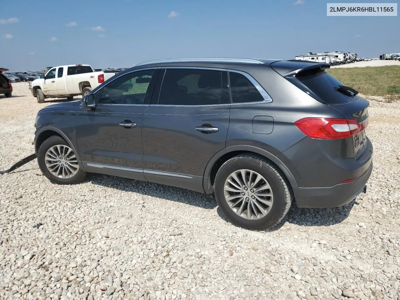 2LMPJ6KR6HBL11565 2017 Lincoln Mkx Select