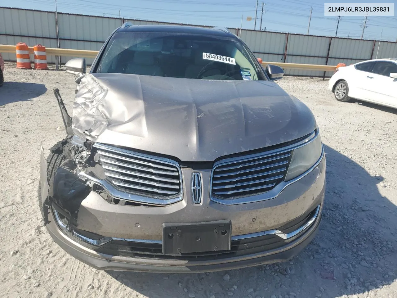 2LMPJ6LR3JBL39831 2018 Lincoln Mkx Reserve