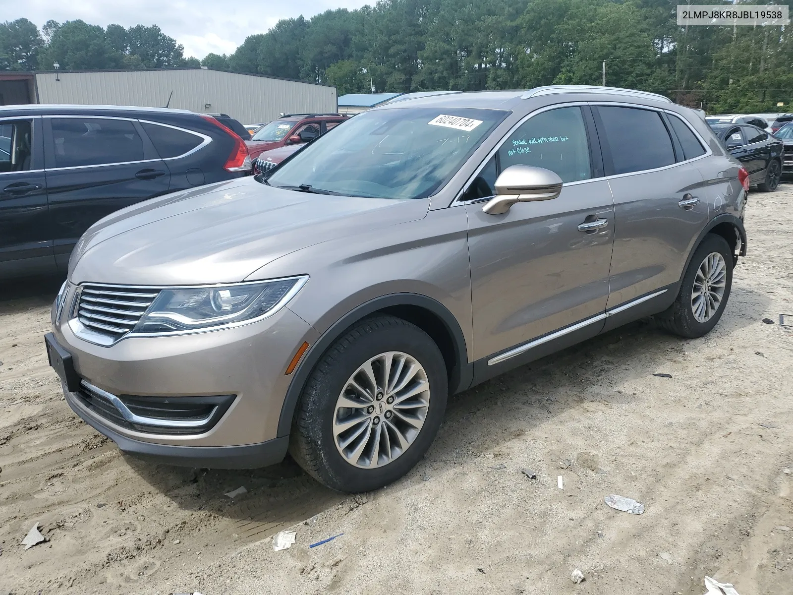 2LMPJ8KR8JBL19538 2018 Lincoln Mkx Select