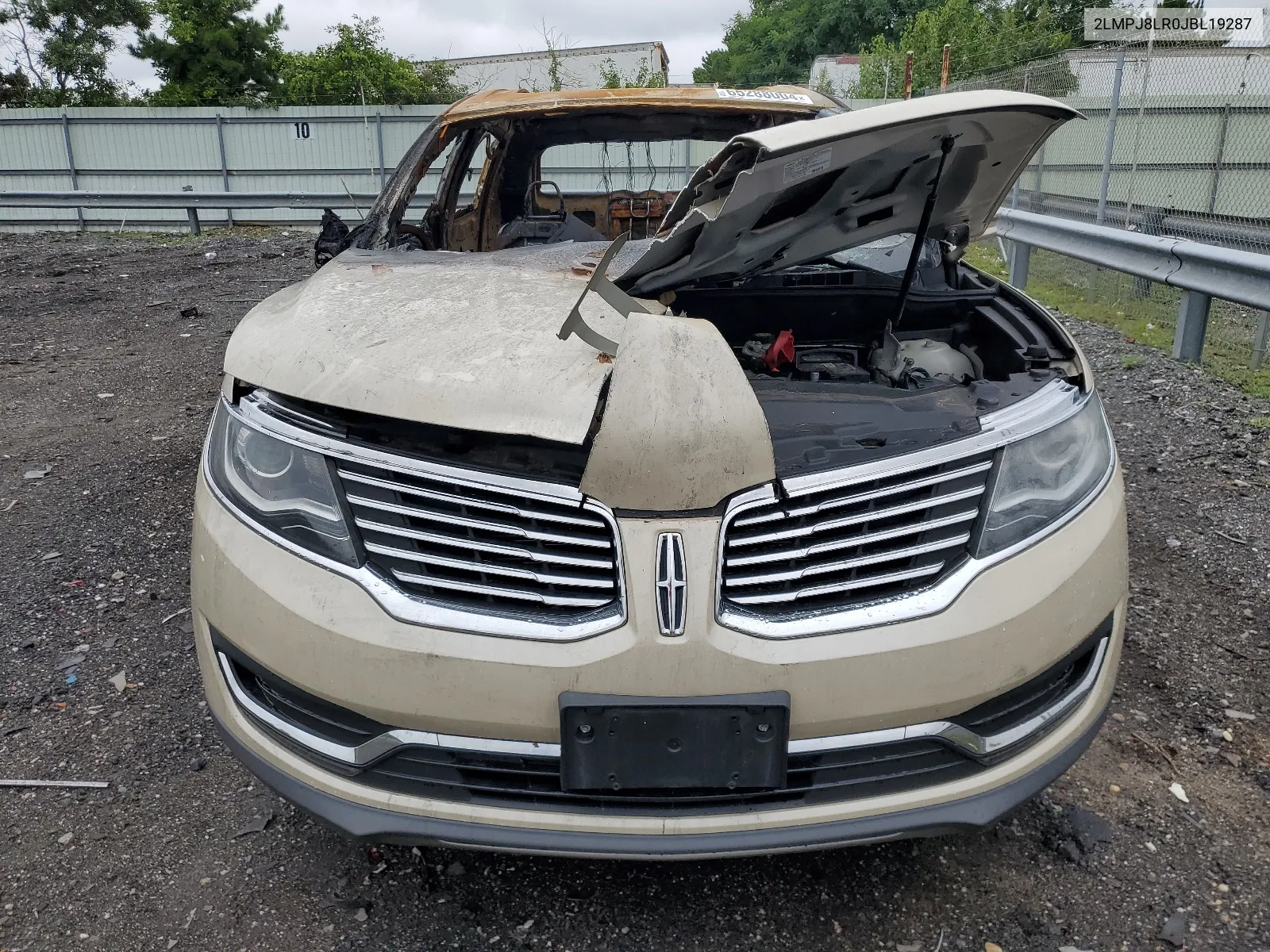 2LMPJ8LR0JBL19287 2018 Lincoln Mkx Reserve