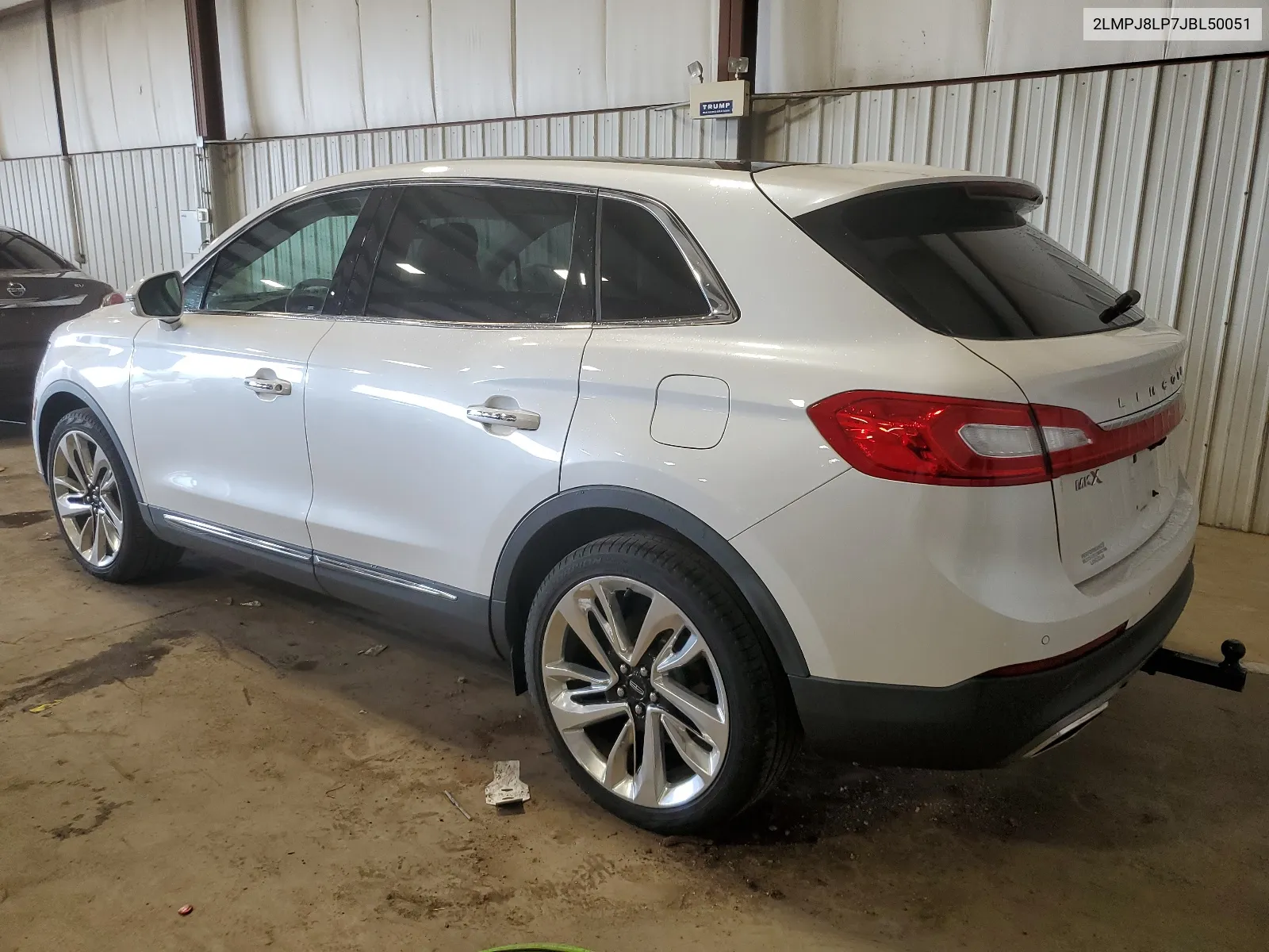 2LMPJ8LP7JBL50051 2018 Lincoln Mkx Reserve