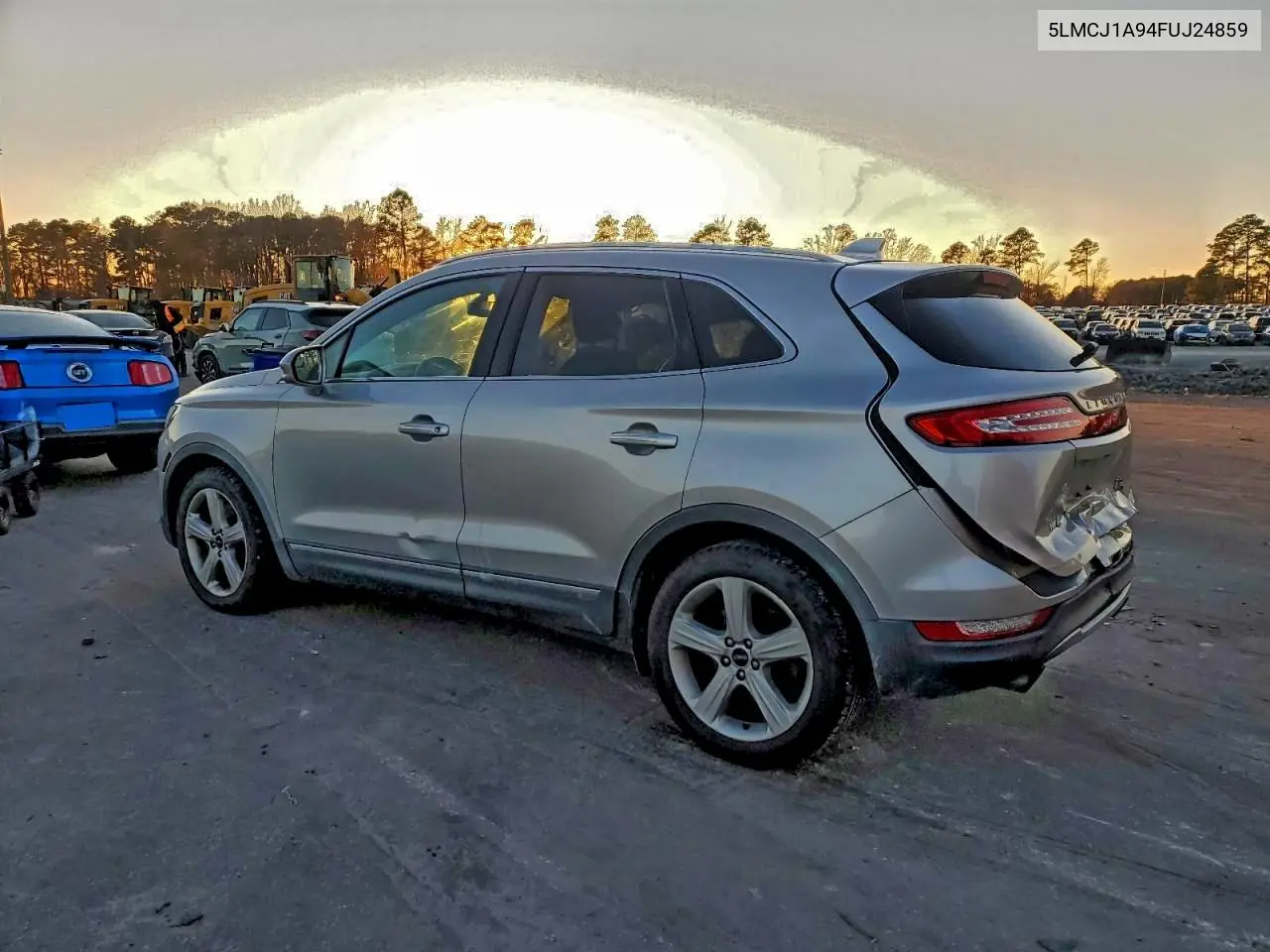 5LMCJ1A94FUJ24859 2015 Lincoln Mkc