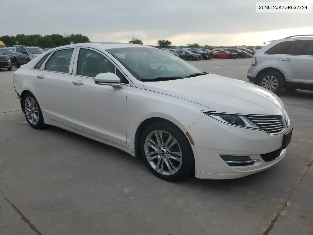 3LN6L2JK7GR632724 2016 Lincoln Mkz