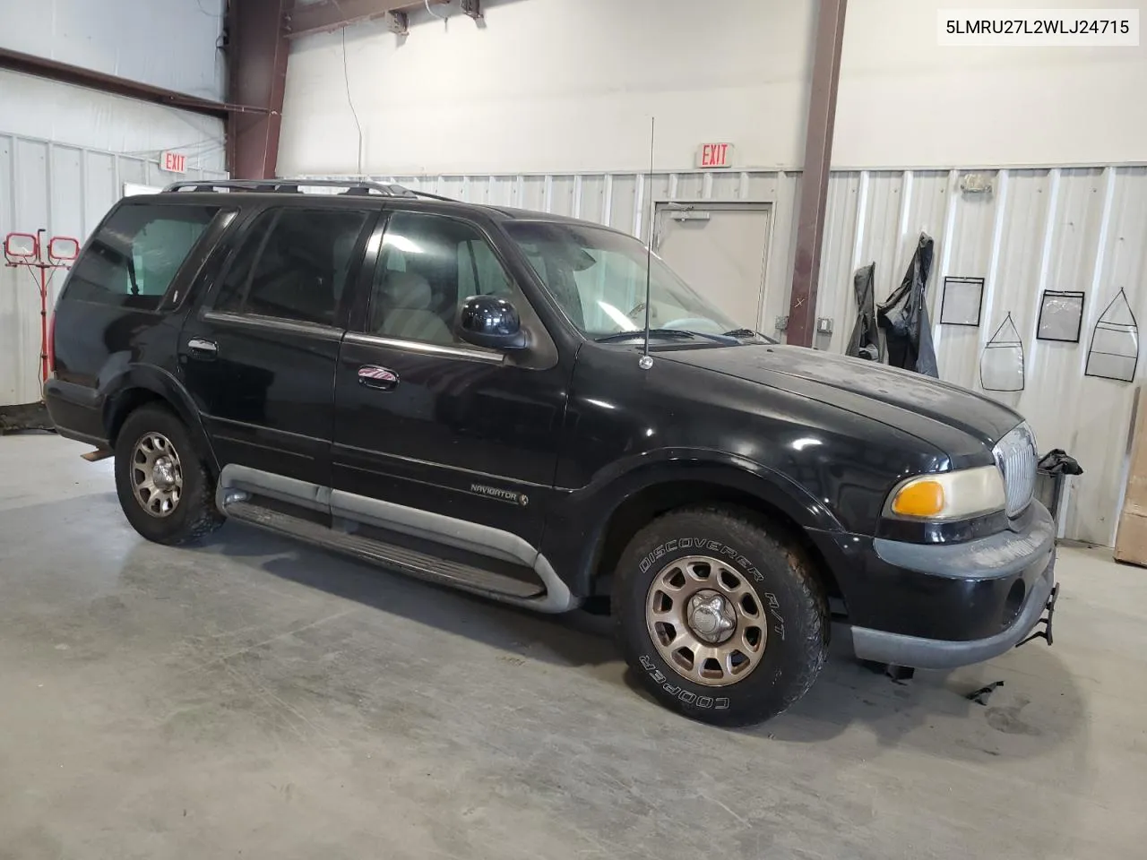 5LMRU27L2WLJ24715 1998 Lincoln Navigator