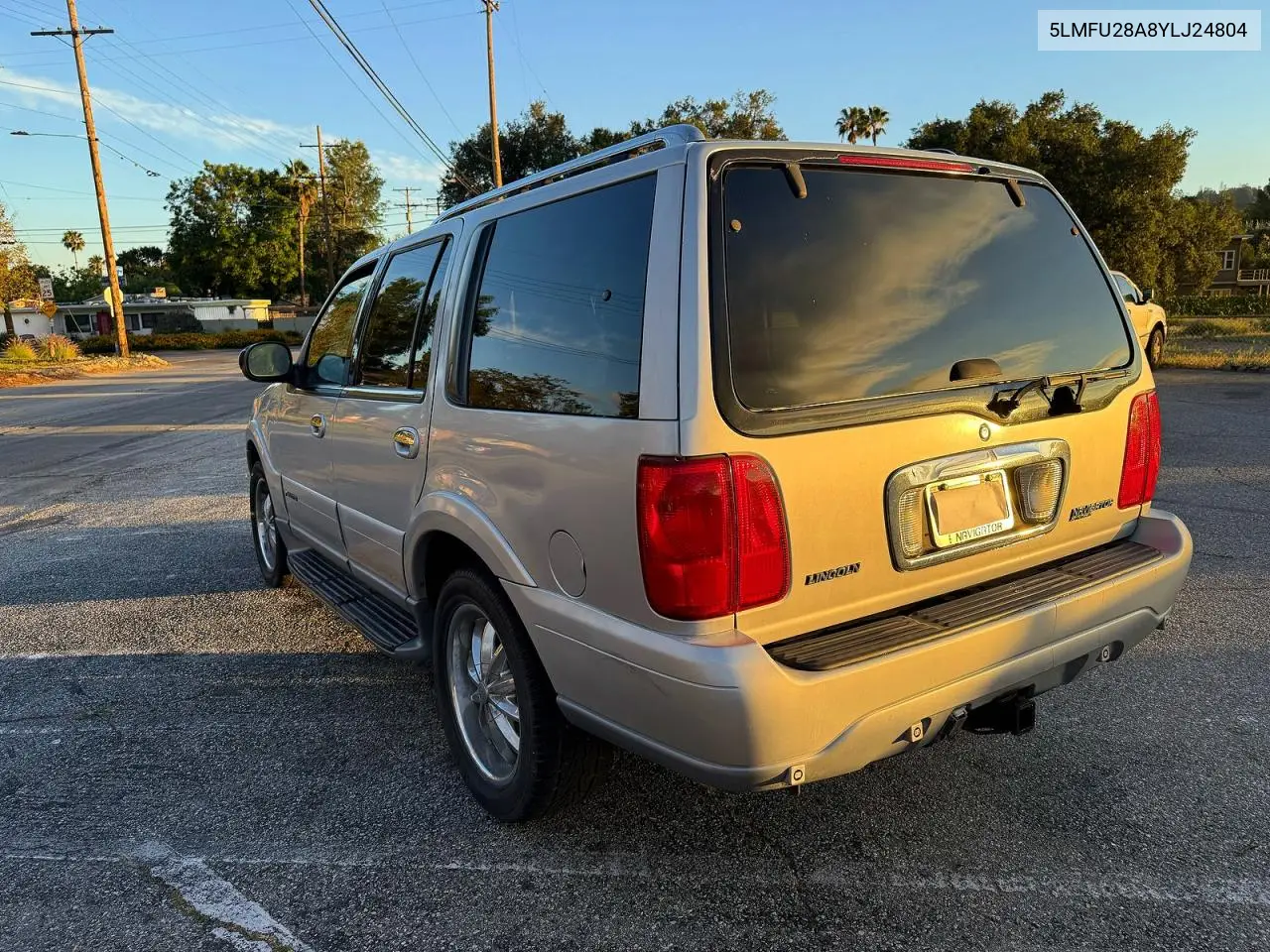 2000 Lincoln Townhouse Navigator VIN: 5LMFU28A8YLJ24804 Lot: 50707326