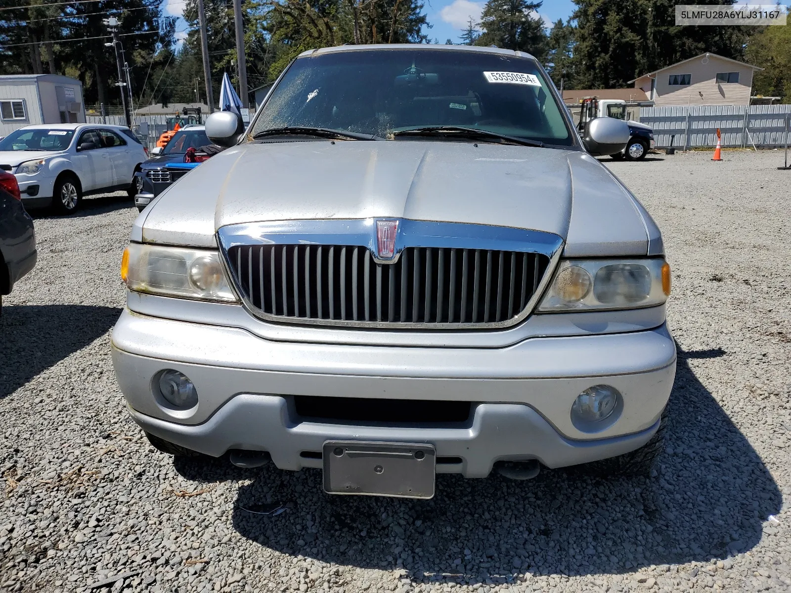 2000 Lincoln Navigator VIN: 5LMFU28A6YLJ31167 Lot: 53550954