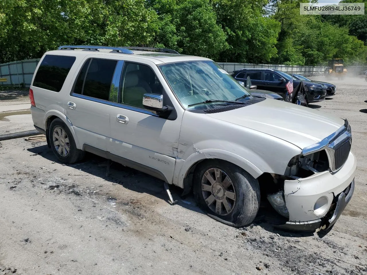 2004 Lincoln Navigator VIN: 5LMFU28R94LJ36749 Lot: 57025804