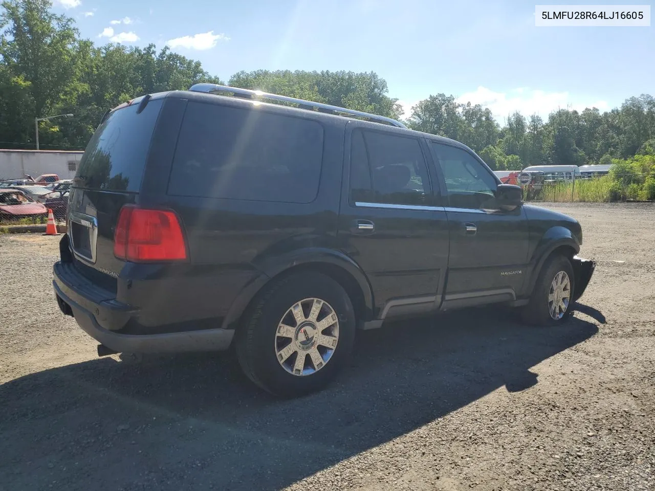 5LMFU28R64LJ16605 2004 Lincoln Navigator