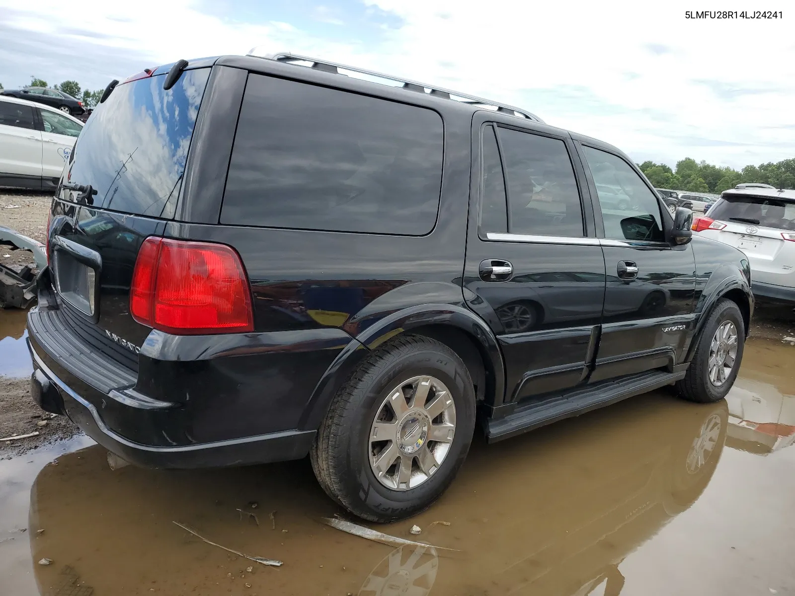 2004 Lincoln Navigator VIN: 5LMFU28R14LJ24241 Lot: 61597624