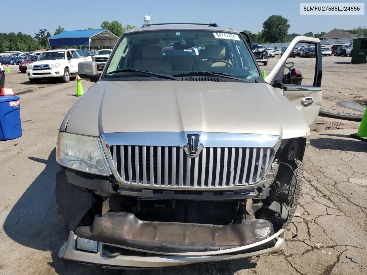 2005 Lincoln Navigator VIN: 5LMFU27585LJ24656 Lot: 54747474