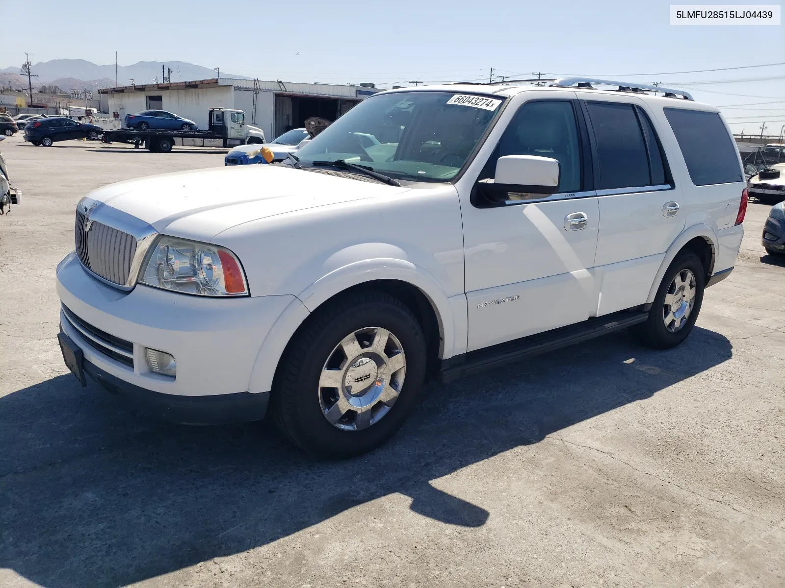 2005 Lincoln Navigator VIN: 5LMFU28515LJ04439 Lot: 66043274