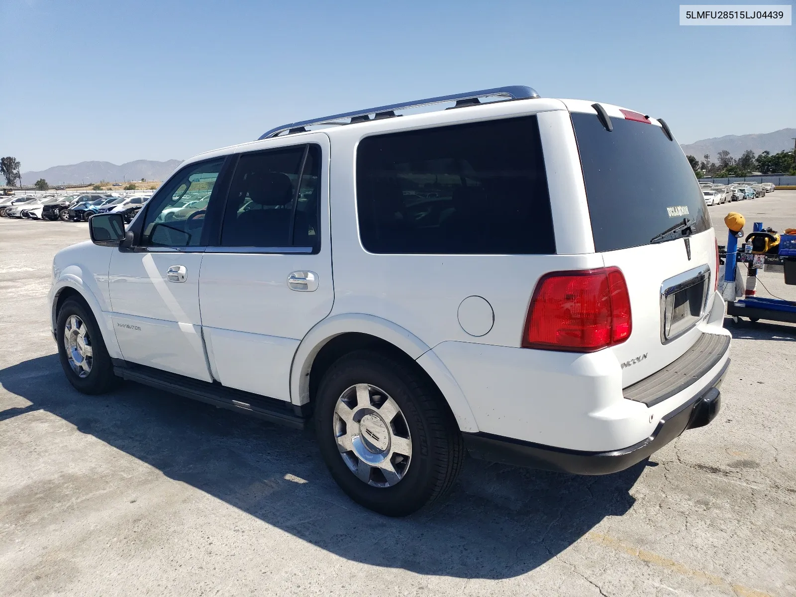 2005 Lincoln Navigator VIN: 5LMFU28515LJ04439 Lot: 66043274