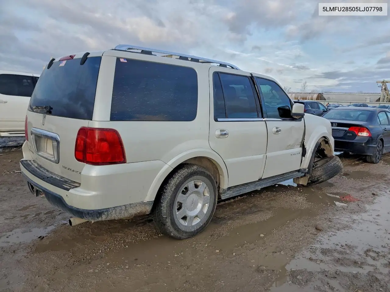 5LMFU28505LJ07798 2005 Lincoln Navigator