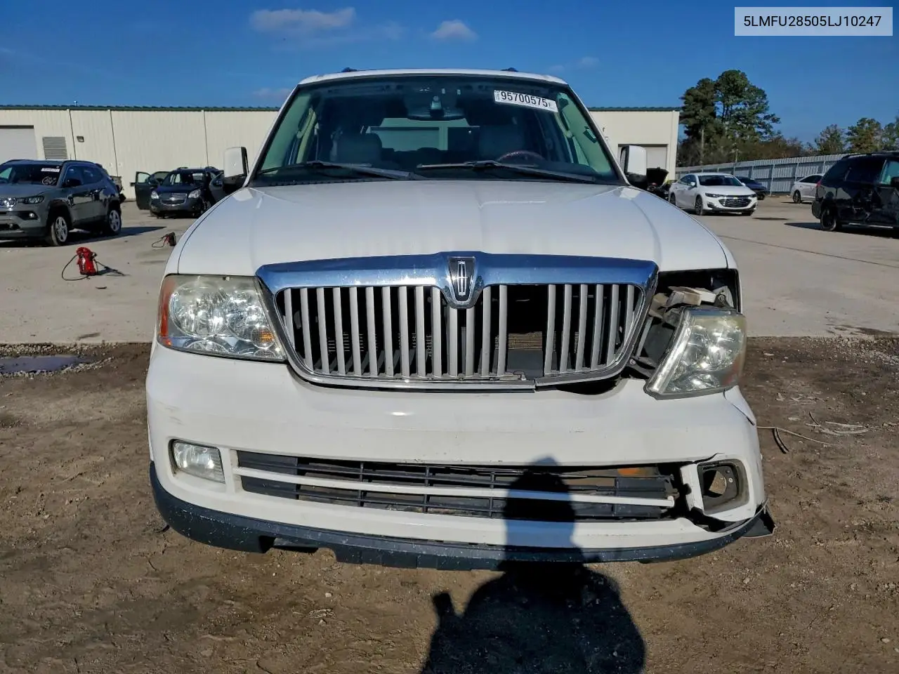 5LMFU28505LJ10247 2005 Lincoln Navigator
