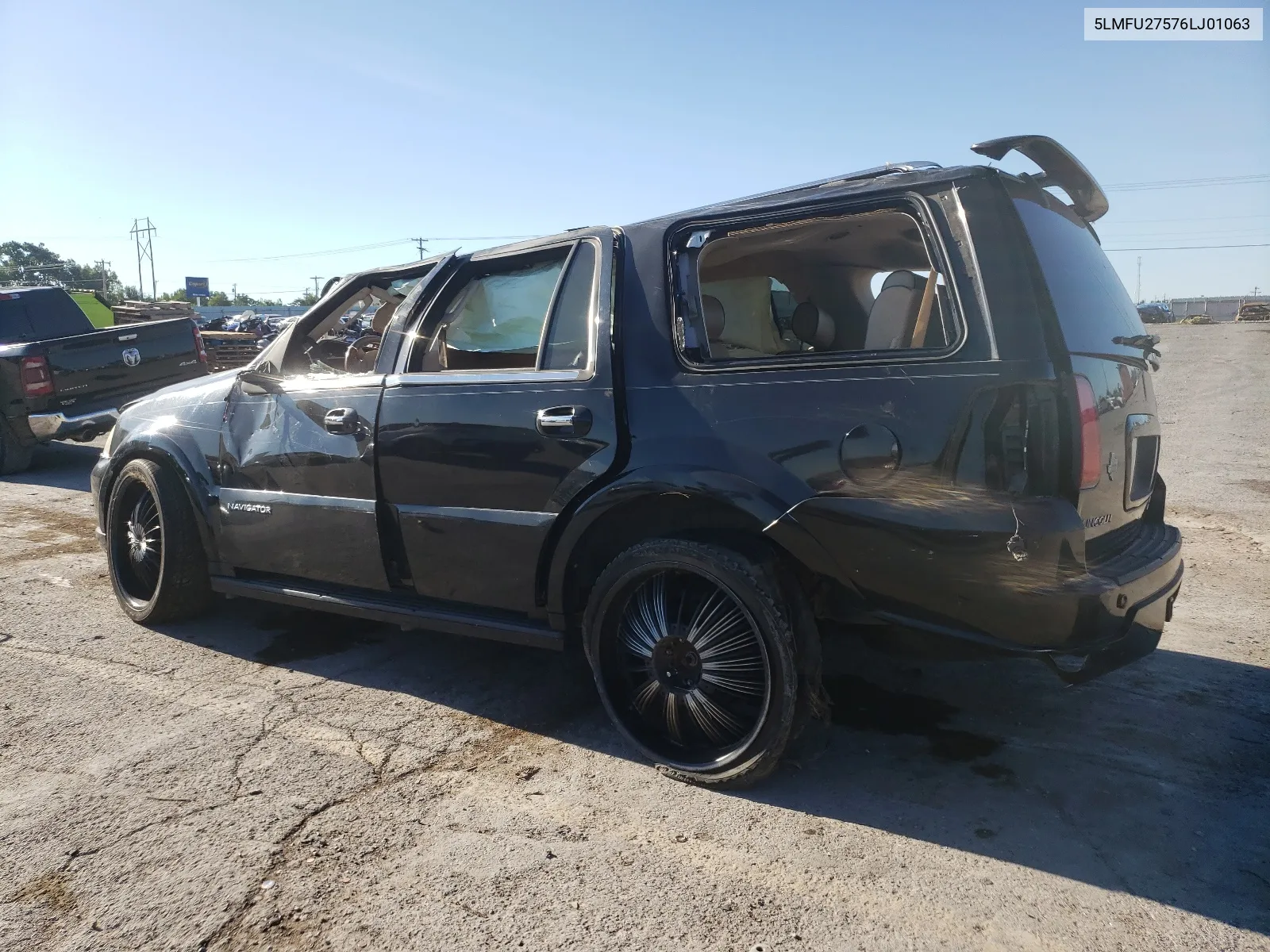 5LMFU27576LJ01063 2006 Lincoln Navigator