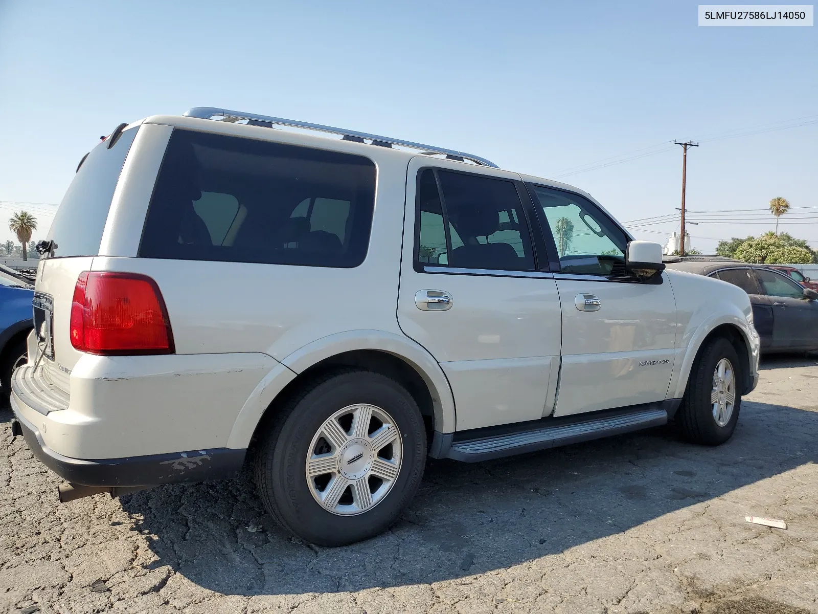 5LMFU27586LJ14050 2006 Lincoln Navigator