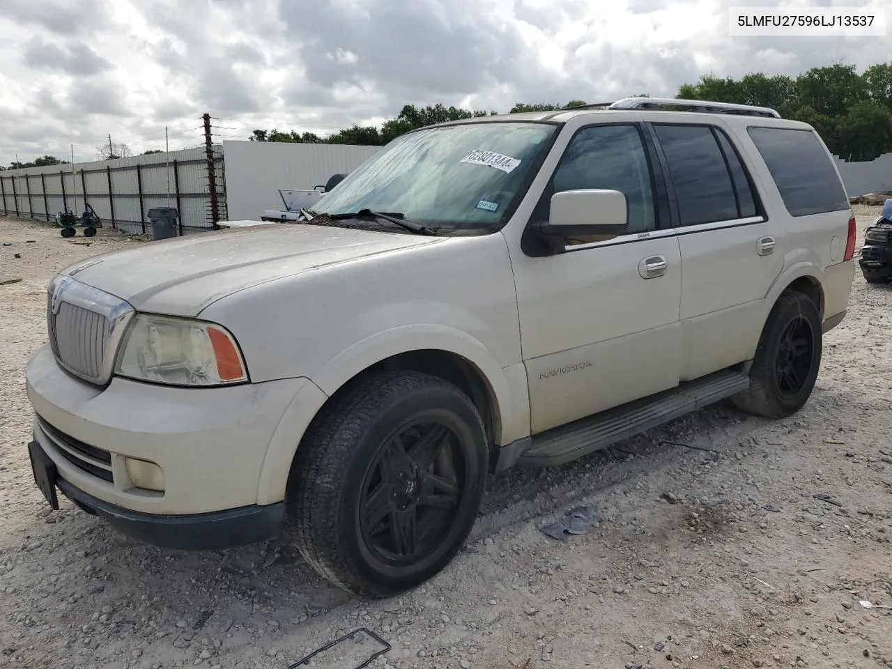 2006 Lincoln Navigator VIN: 5LMFU27596LJ13537 Lot: 62801344