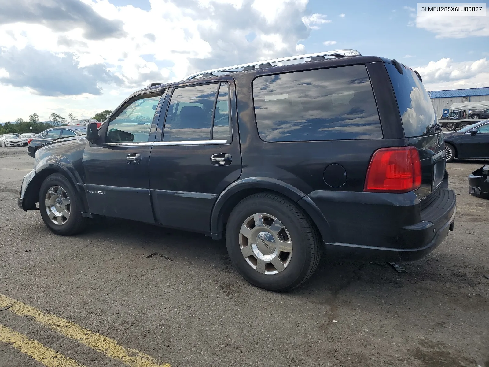 2006 Lincoln Navigator VIN: 5LMFU285X6LJ00827 Lot: 66464984