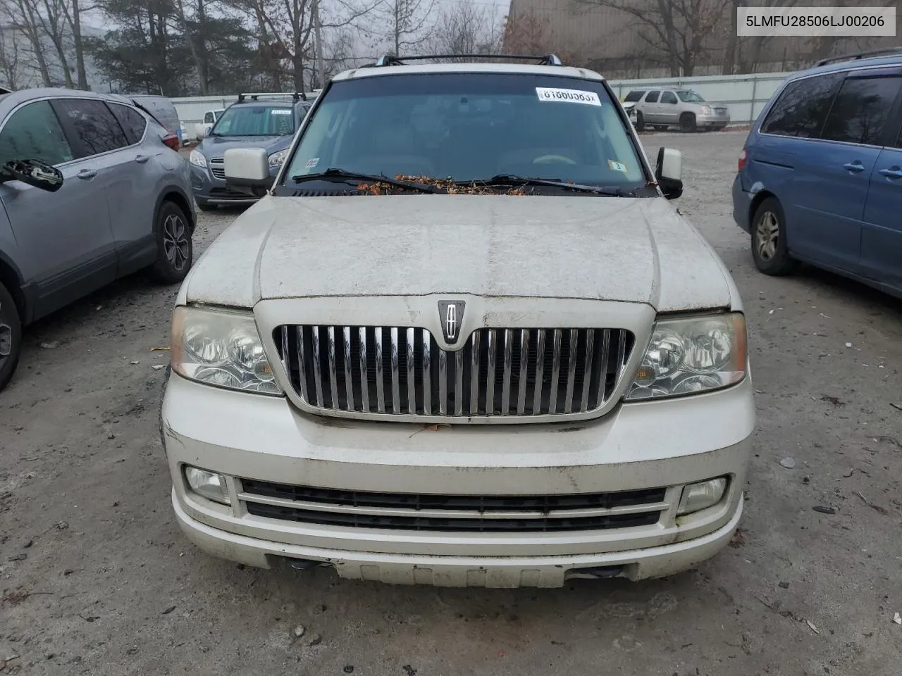 2006 Lincoln Navigator VIN: 5LMFU28506LJ00206 Lot: 81860583