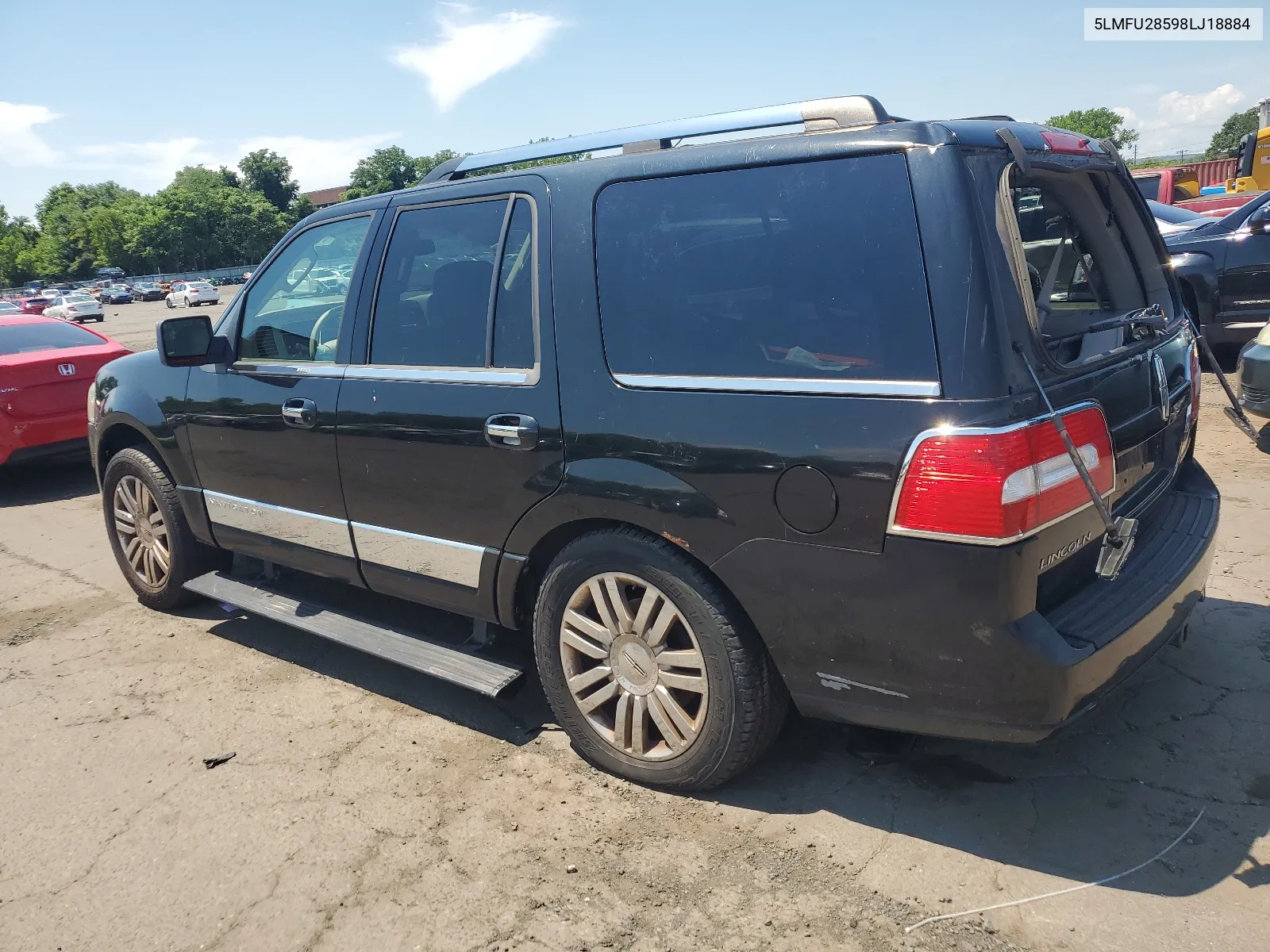 2008 Lincoln Navigator VIN: 5LMFU28598LJ18884 Lot: 61685124