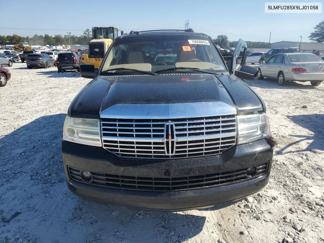 5LMFU285X9LJ01058 2009 Lincoln Navigator