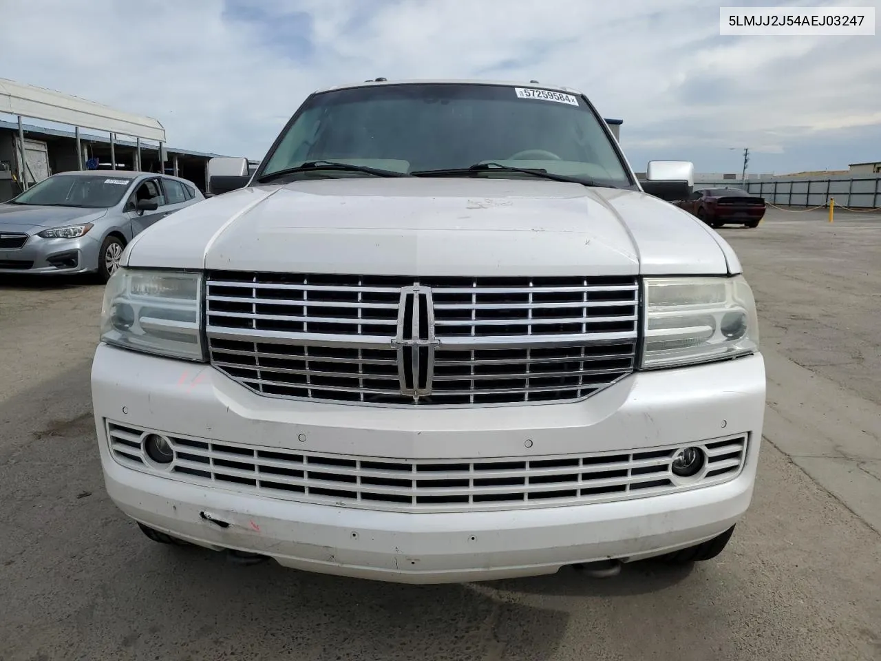 2010 Lincoln Navigator VIN: 5LMJJ2J54AEJ03247 Lot: 57259584