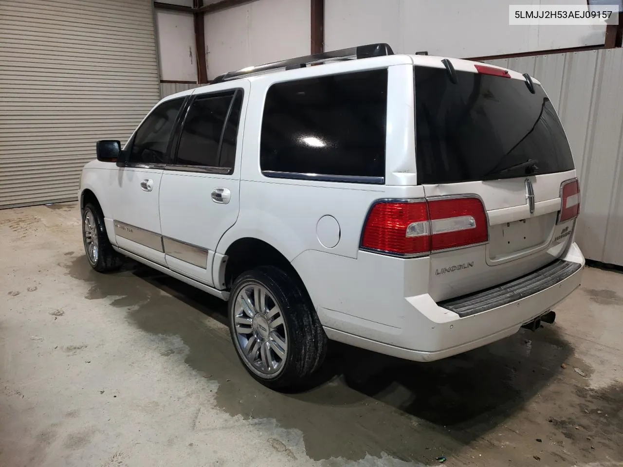 2010 Lincoln Navigator VIN: 5LMJJ2H53AEJ09157 Lot: 58211224