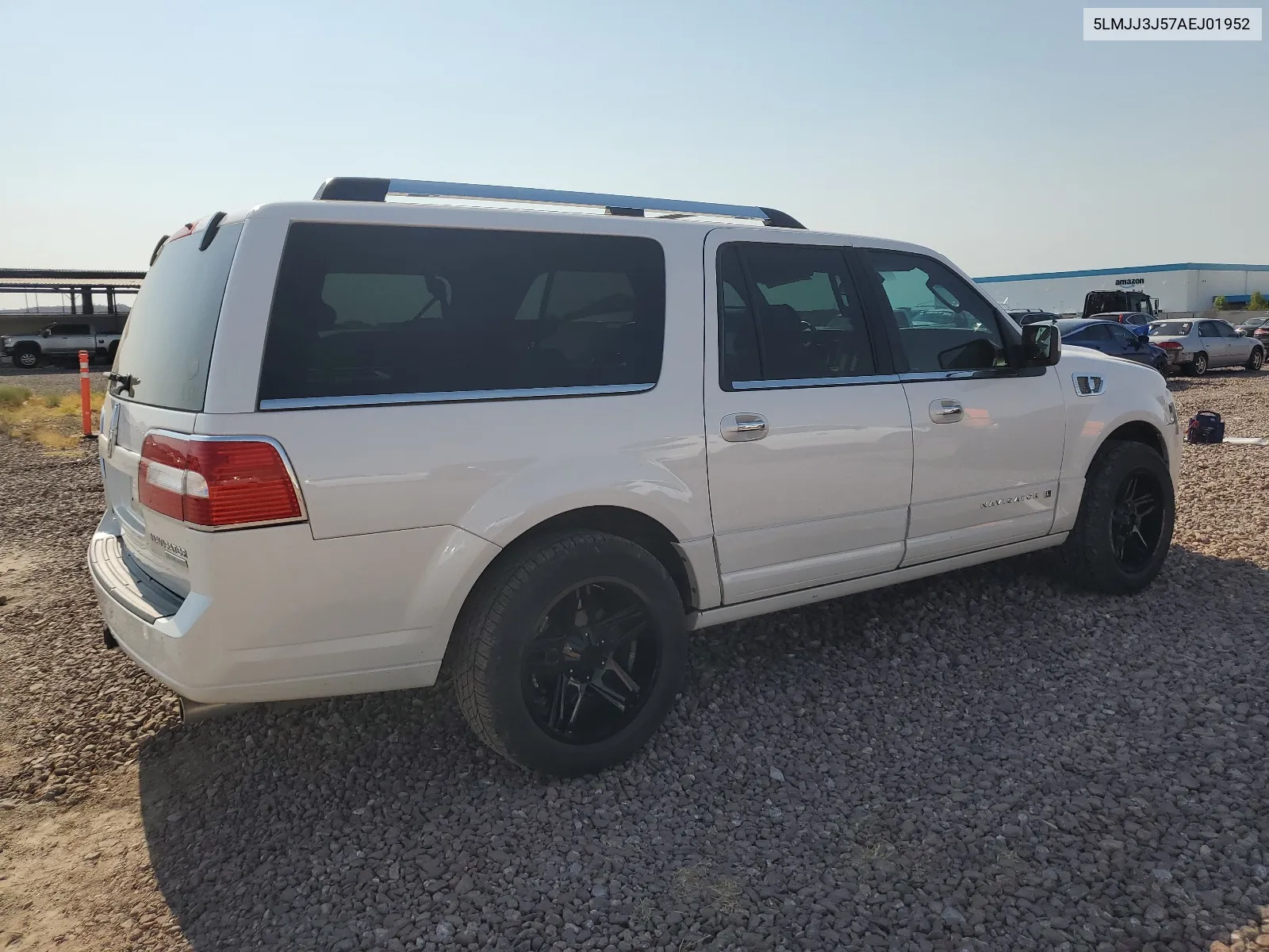 2010 Lincoln Navigator L VIN: 5LMJJ3J57AEJ01952 Lot: 62253494