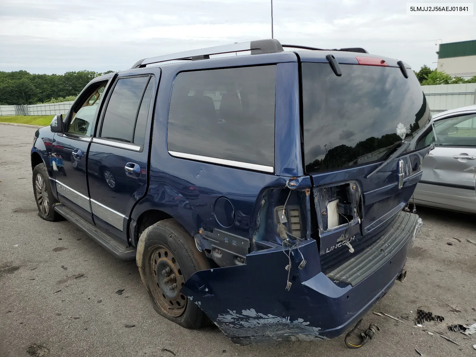 5LMJJ2J56AEJ01841 2010 Lincoln Navigator