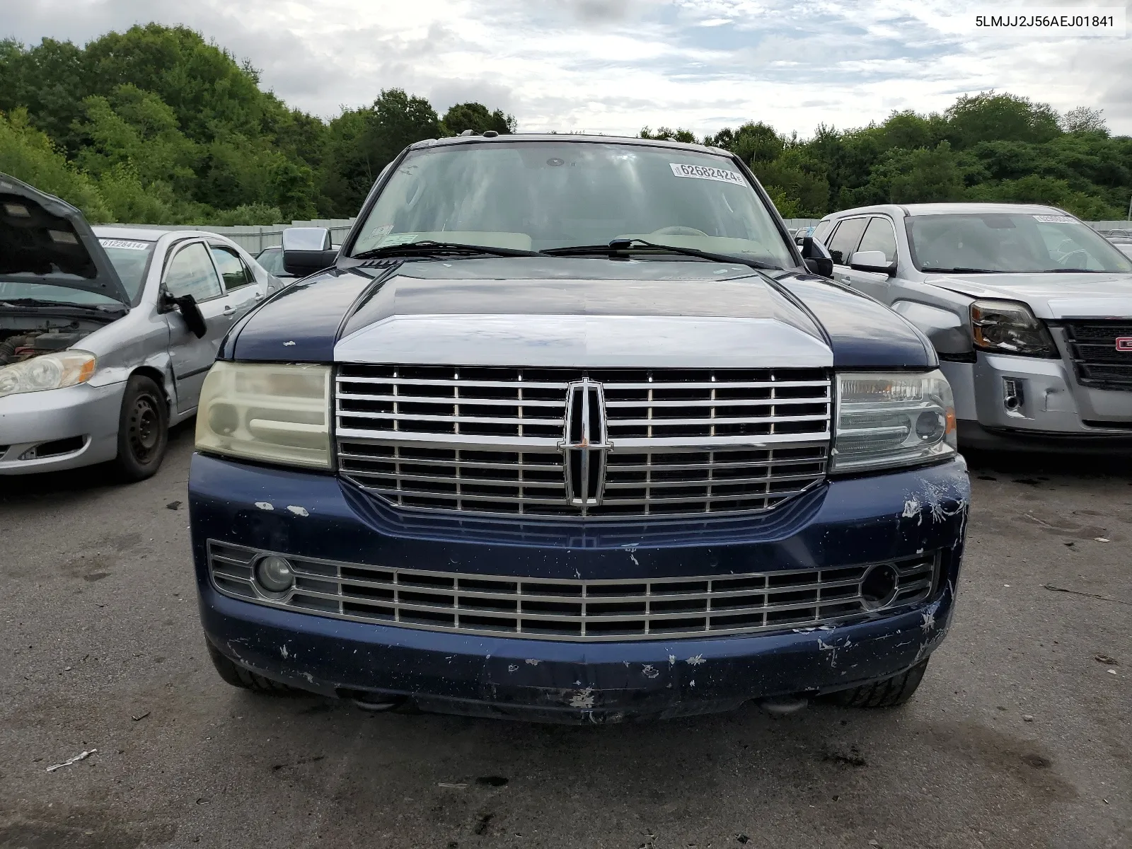 5LMJJ2J56AEJ01841 2010 Lincoln Navigator