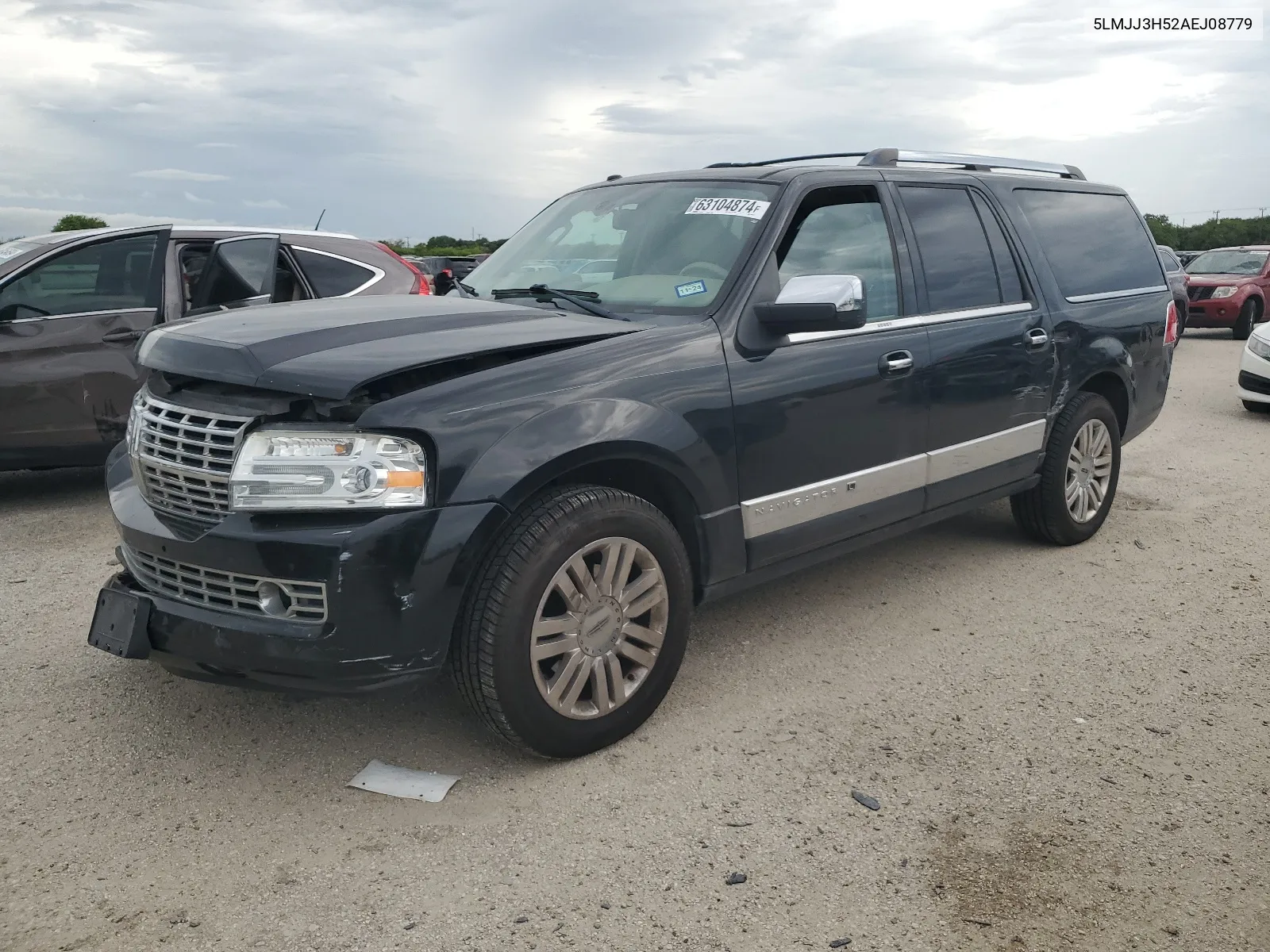 5LMJJ3H52AEJ08779 2010 Lincoln Navigator L