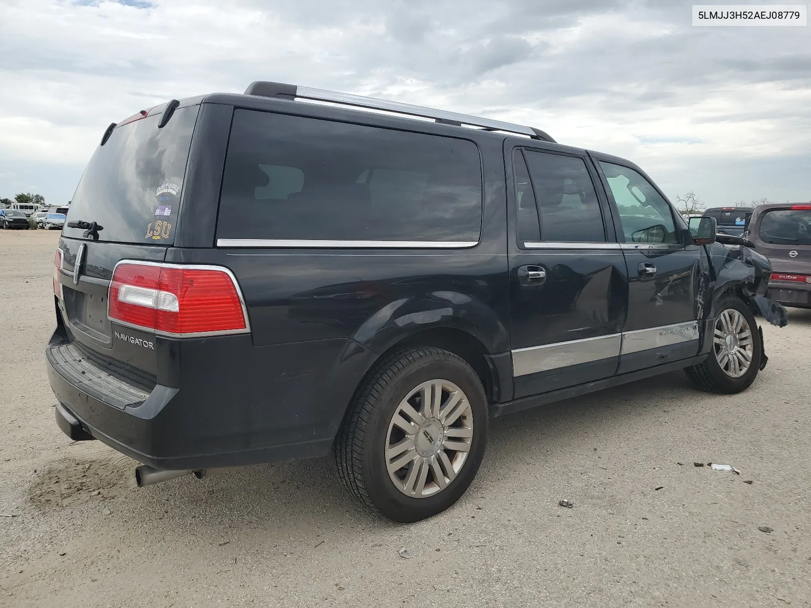 5LMJJ3H52AEJ08779 2010 Lincoln Navigator L