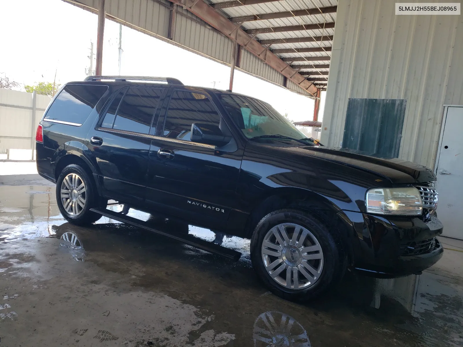 2011 Lincoln Navigator VIN: 5LMJJ2H55BEJ08965 Lot: 57866474