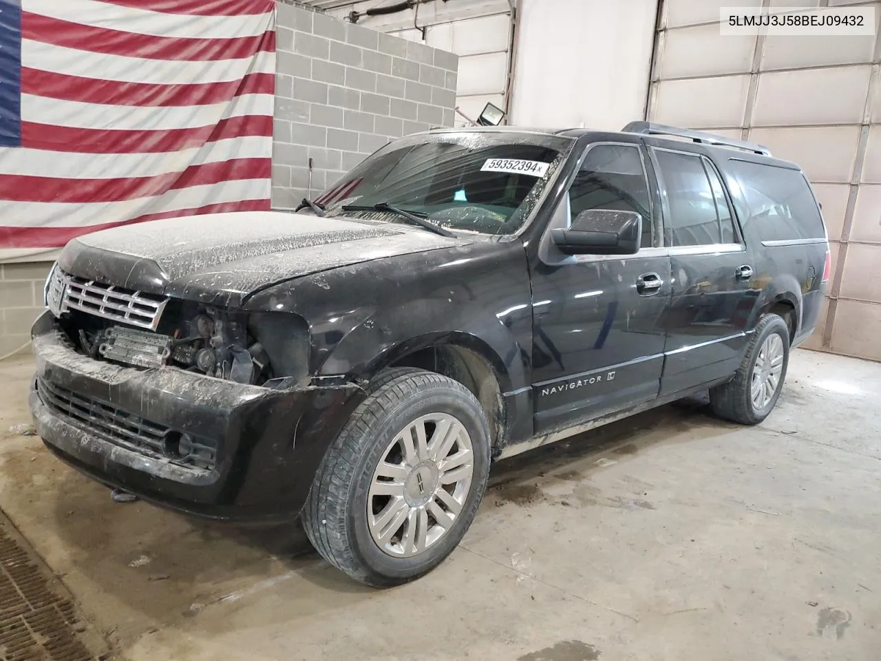 5LMJJ3J58BEJ09432 2011 Lincoln Navigator L