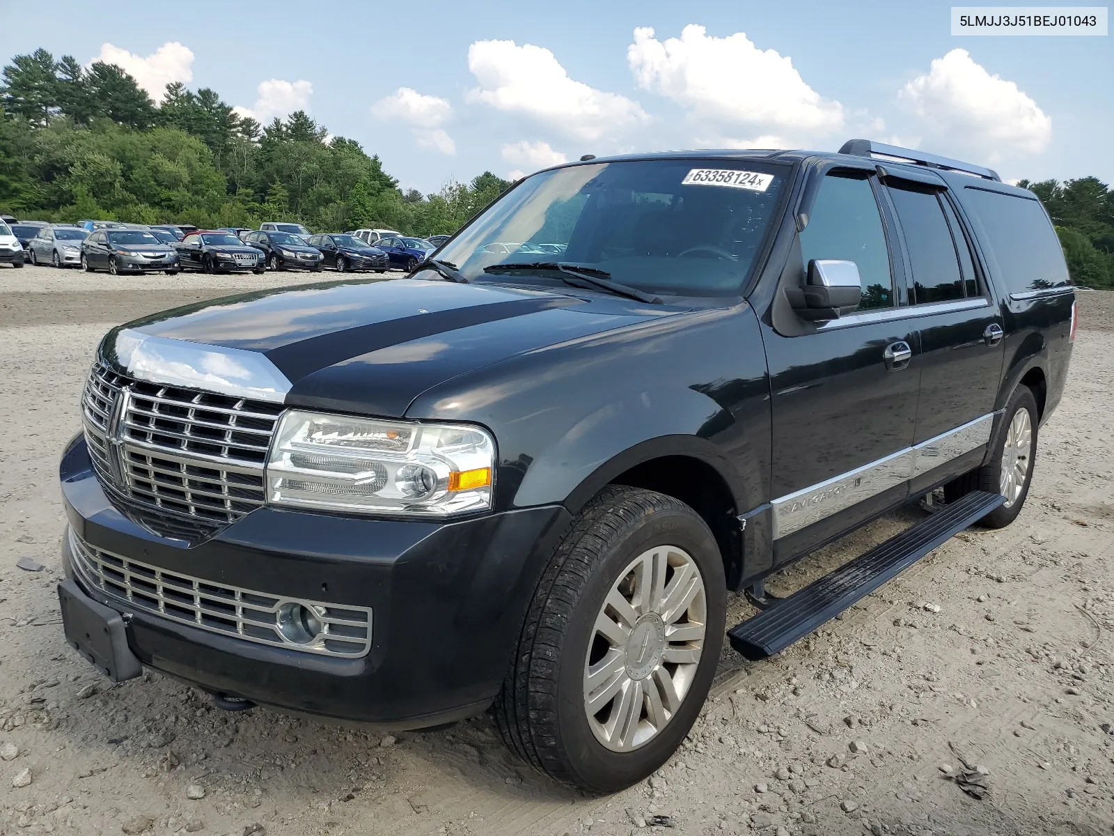 5LMJJ3J51BEJ01043 2011 Lincoln Navigator L