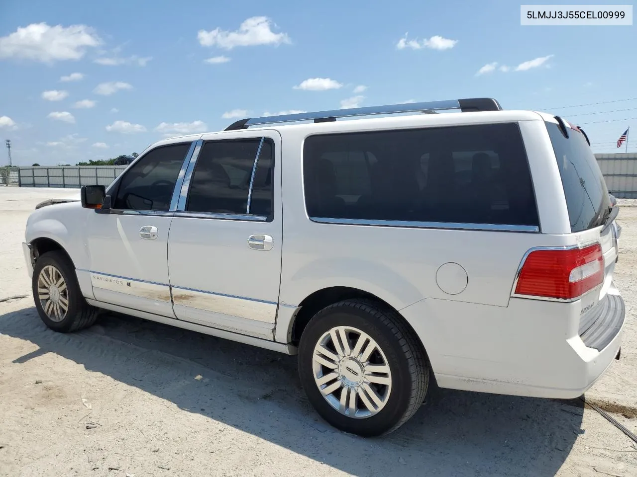 2012 Lincoln Navigator L VIN: 5LMJJ3J55CEL00999 Lot: 51450354