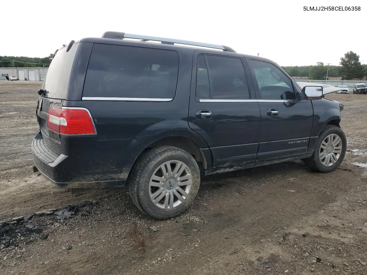 5LMJJ2H58CEL06358 2012 Lincoln Navigator