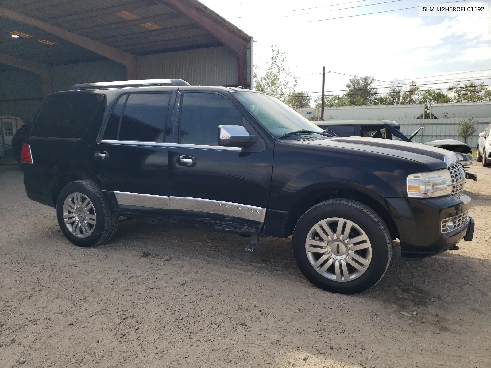 5LMJJ2H58CEL01192 2012 Lincoln Navigator