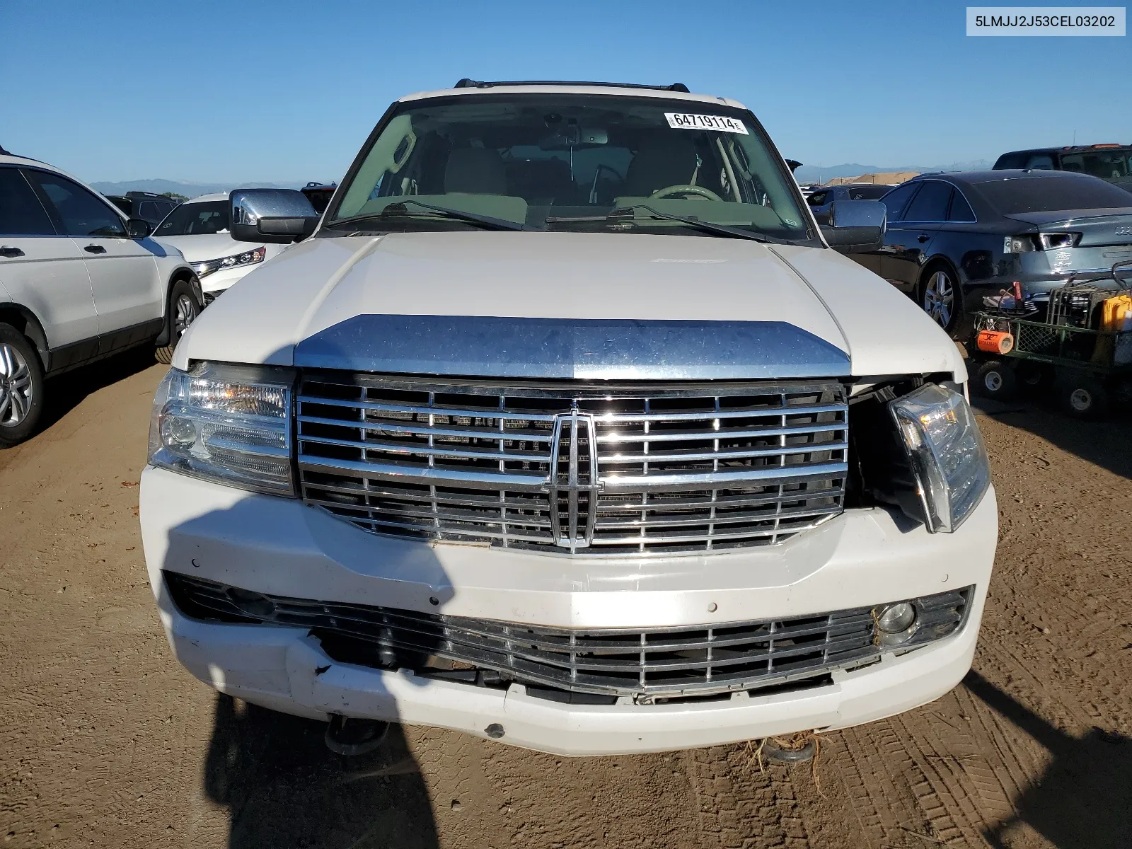 5LMJJ2J53CEL03202 2012 Lincoln Navigator