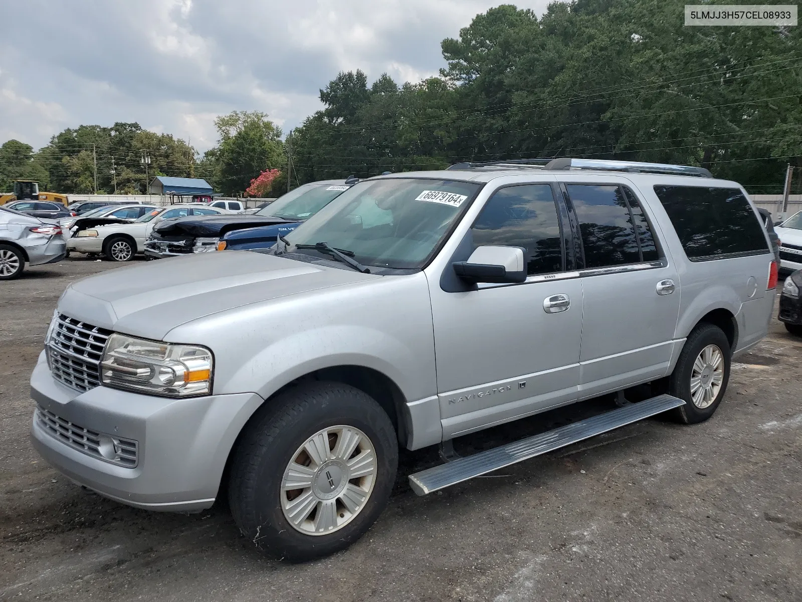 5LMJJ3H57CEL08933 2012 Lincoln Navigator L