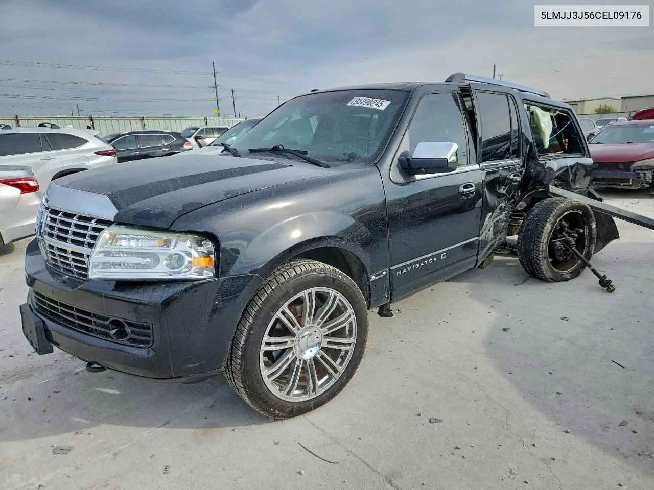 5LMJJ3J56CEL09176 2012 Lincoln Navigator L