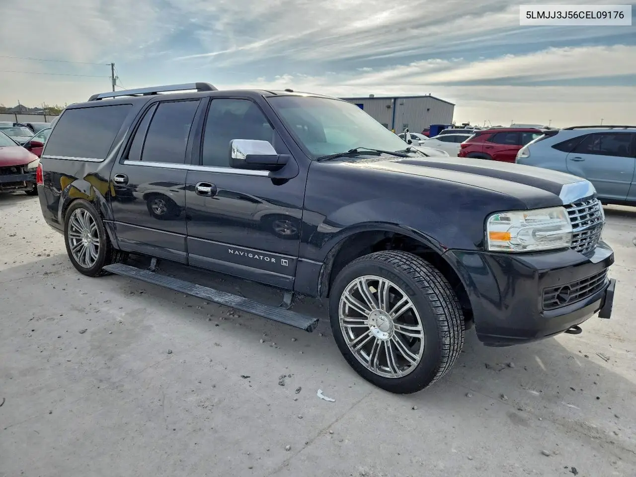 5LMJJ3J56CEL09176 2012 Lincoln Navigator L
