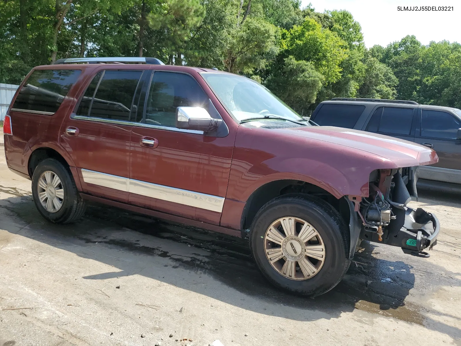 5LMJJ2J55DEL03221 2013 Lincoln Navigator