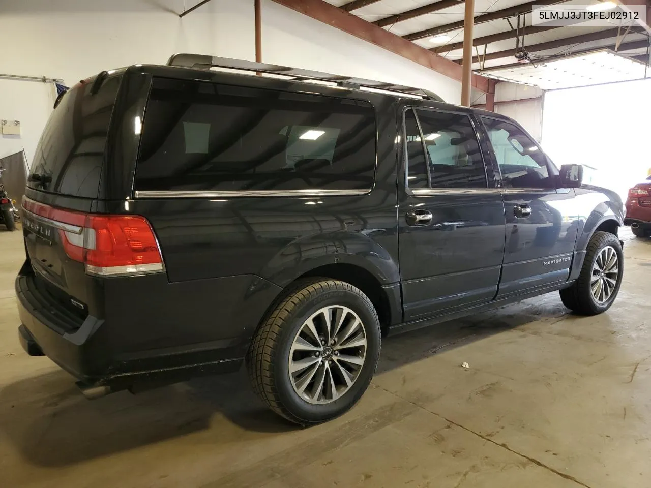 5LMJJ3JT3FEJ02912 2015 Lincoln Navigator L