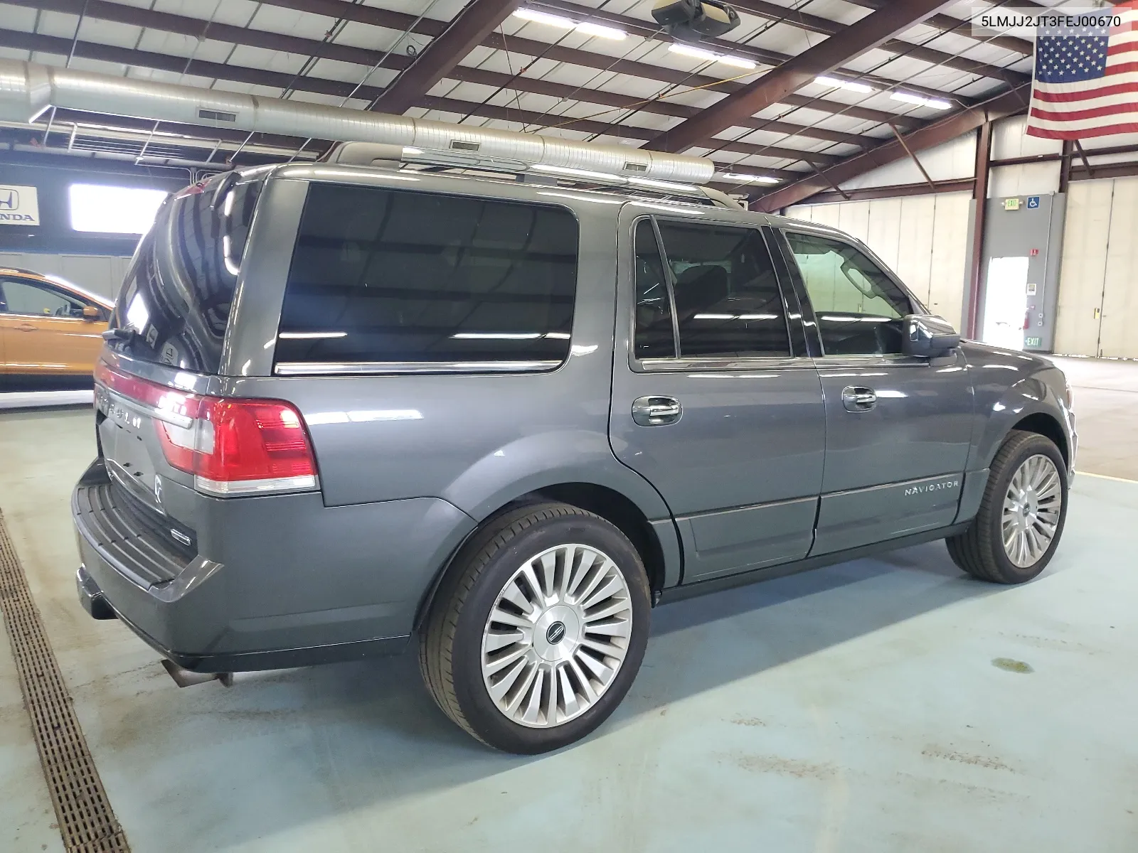 2015 Lincoln Navigator VIN: 5LMJJ2JT3FEJ00670 Lot: 67561094